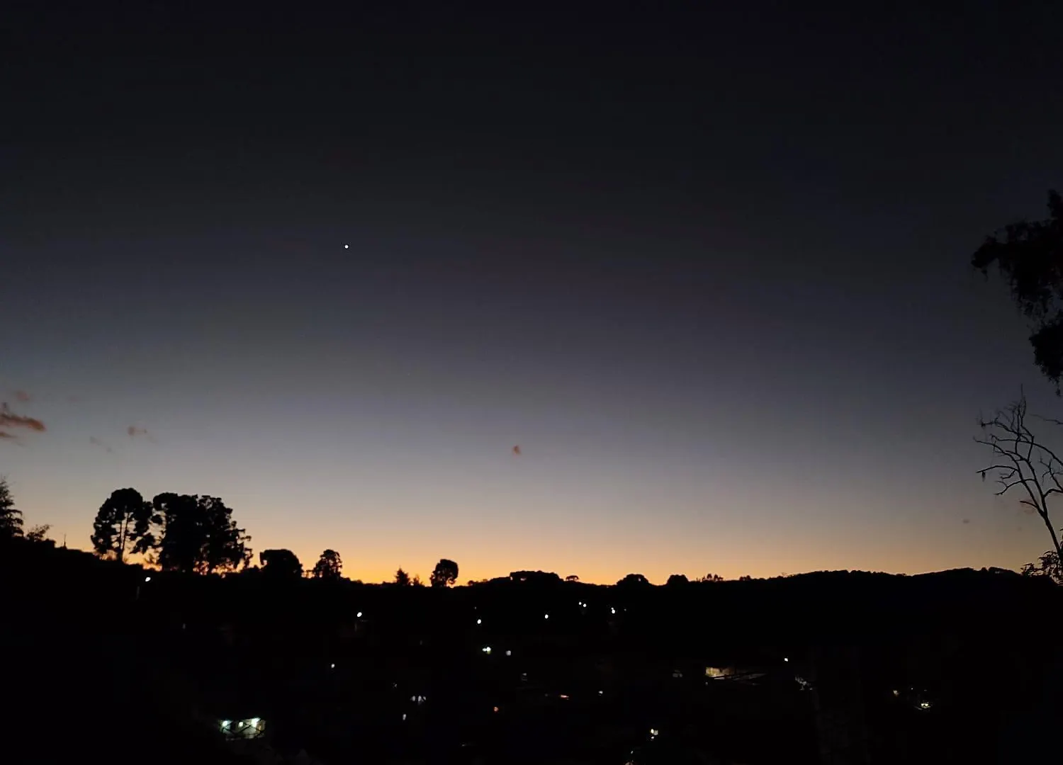 Campos do Jordão Casa Di Heitor - Suites בית הארחה