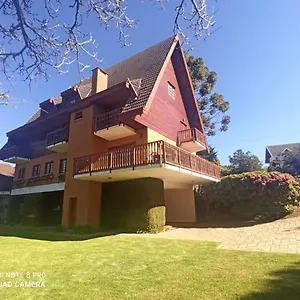 Casa de Férias Casa Suiça De Campos, Campos do Jordão