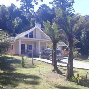 Quarto em Acomodações Particulares Casa Nova, Campos do Jordão
